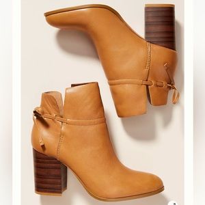 Anthropologie Kelsi Dagger Brooklyn Wesley Caramel Leather Ankle Boot, NEW, 7